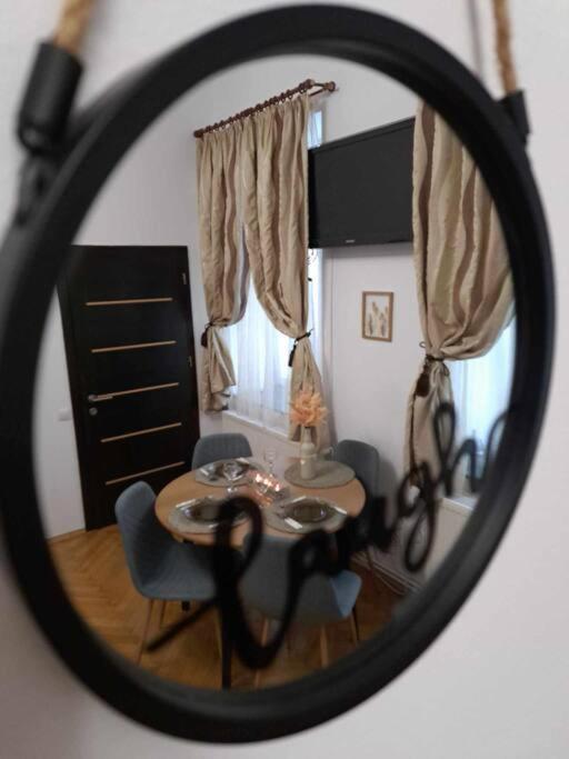 Sofia'S Home Comfy Studio In The Old Town Brasov Exterior photo